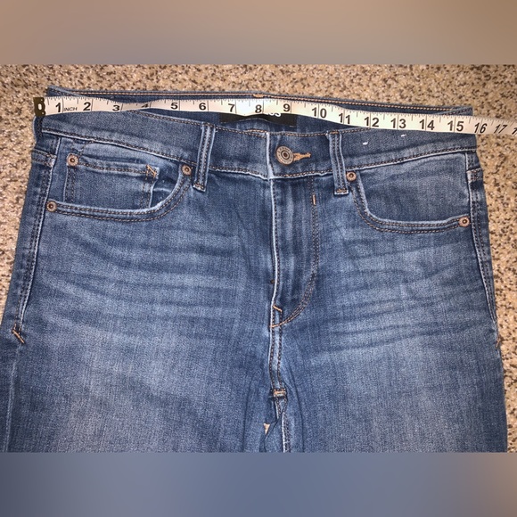 Size 4R Bootcut Midrise blue jeans. Express brand. - Picture 3 of 14